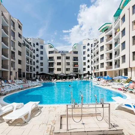 ❤studio With Kitchen & Balcony Pool View ❤cg❤ アパート サニービーチ
